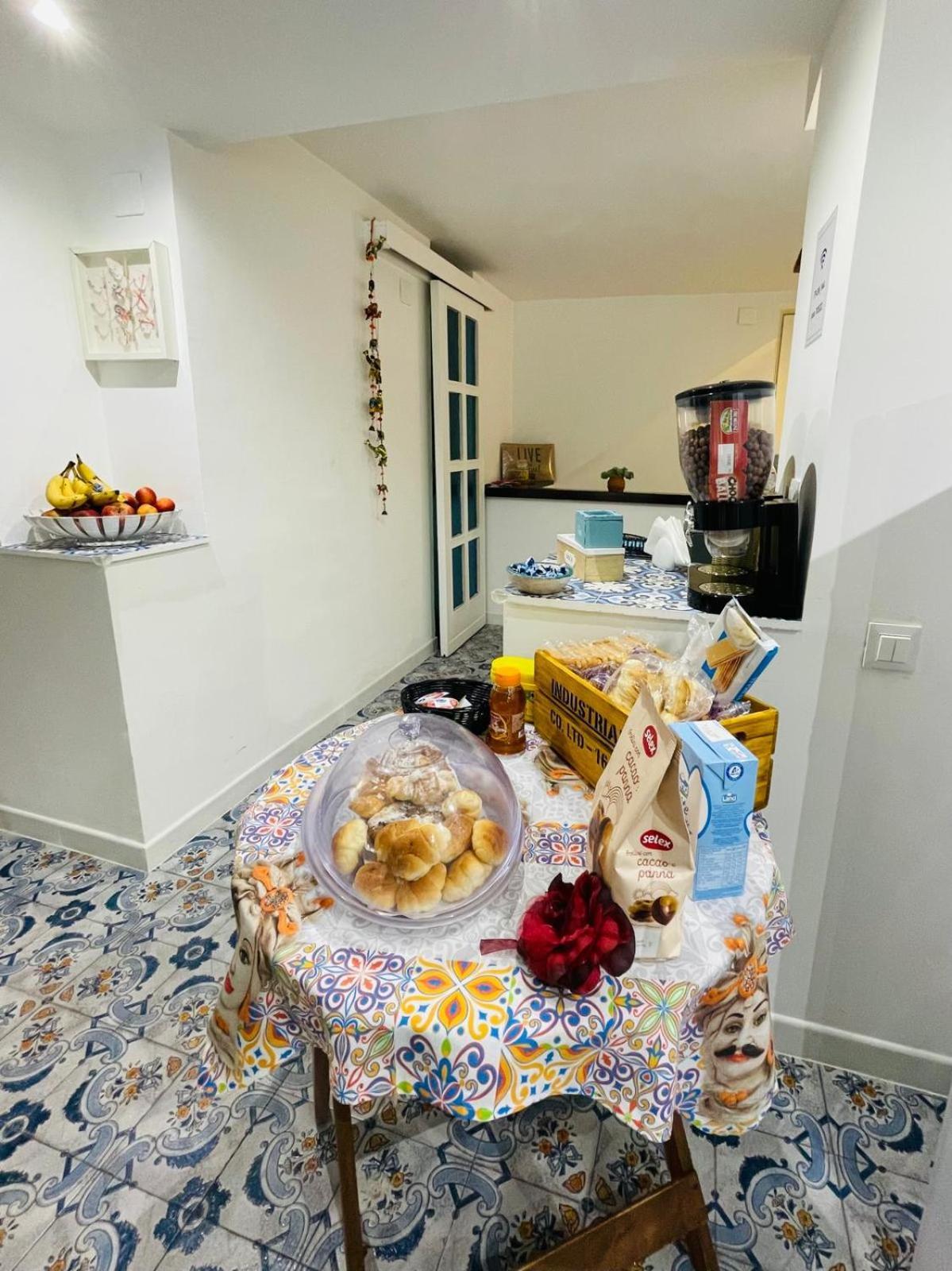 Duba House Holiday Home Palermo Bagian luar foto